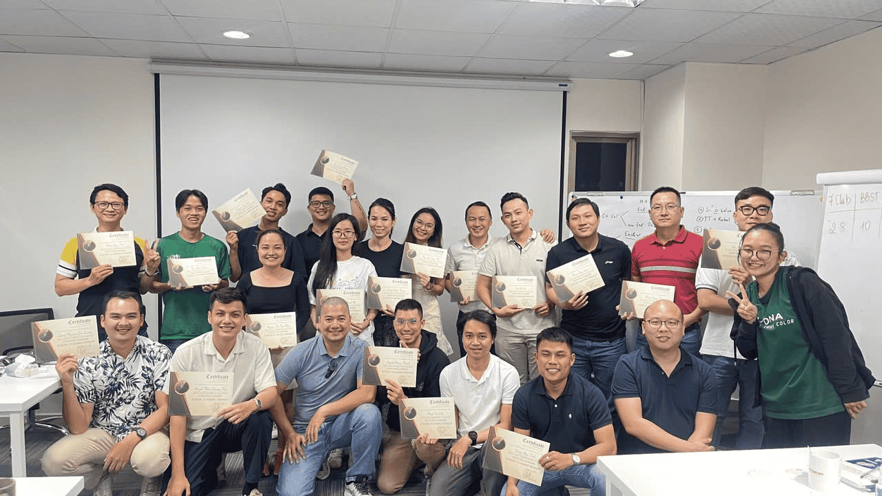 Ảnh lớp học CASK