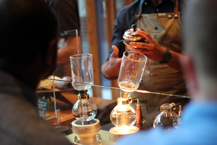 Xây dựng Brand dựa vào sức mạnh nền tảng - Kỳ 2: Case study STARBUCKS